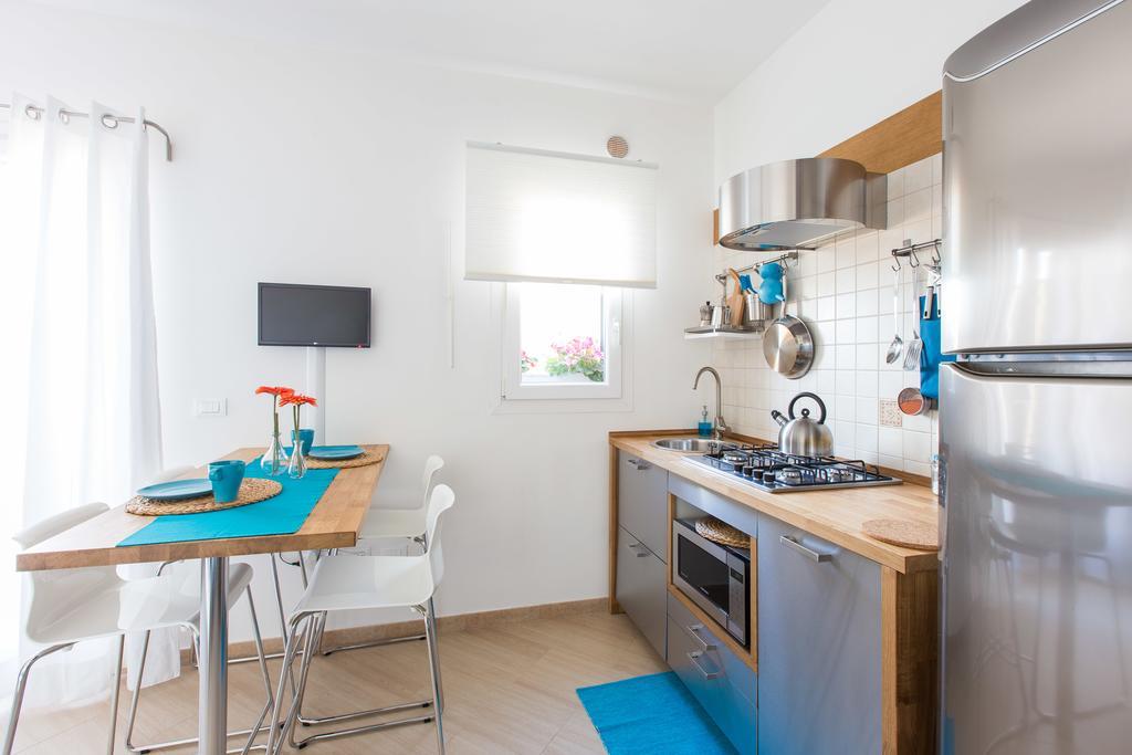 Isola Blu Aparthotel Таранто Екстериор снимка